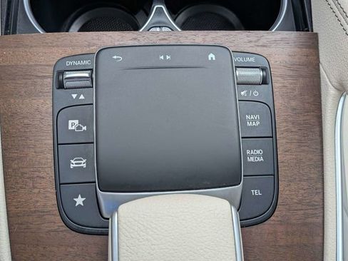 Used 2021 Mercedes-Benz GLS 450 4MATIC image 25