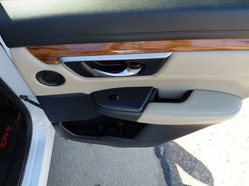 Used 2021 Honda CR-V EX-L image 31