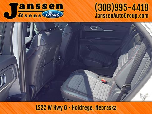 New 2026 Ford Explorer ST-Line image 15