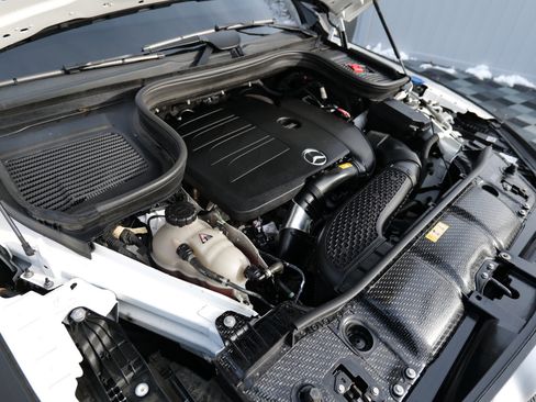 Used 2021 Mercedes-Benz GLE 350 4MATIC w/ AMG Line Exterior image 55