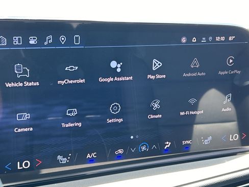 New 2026 Chevrolet Traverse LT w/ Sun and Wheel Package image 38