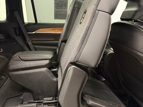 Used 2022 Jeep Grand Cherokee L Summit image 25