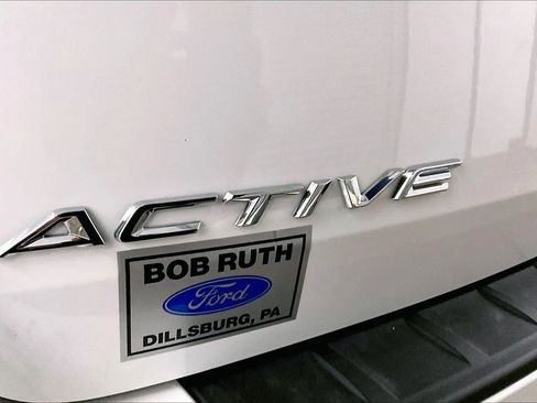 New 2026 Ford Explorer Active w/ Active Comfort Package image 13