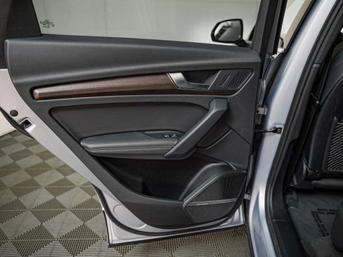 Certified 2023 Audi Q5 2.0T Premium Plus w/ Premium Plus Package image 25