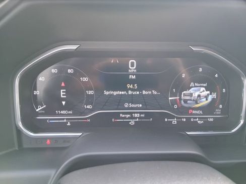 Used 2024 GMC Sierra 2500 AT4X AWD/4WD image 10