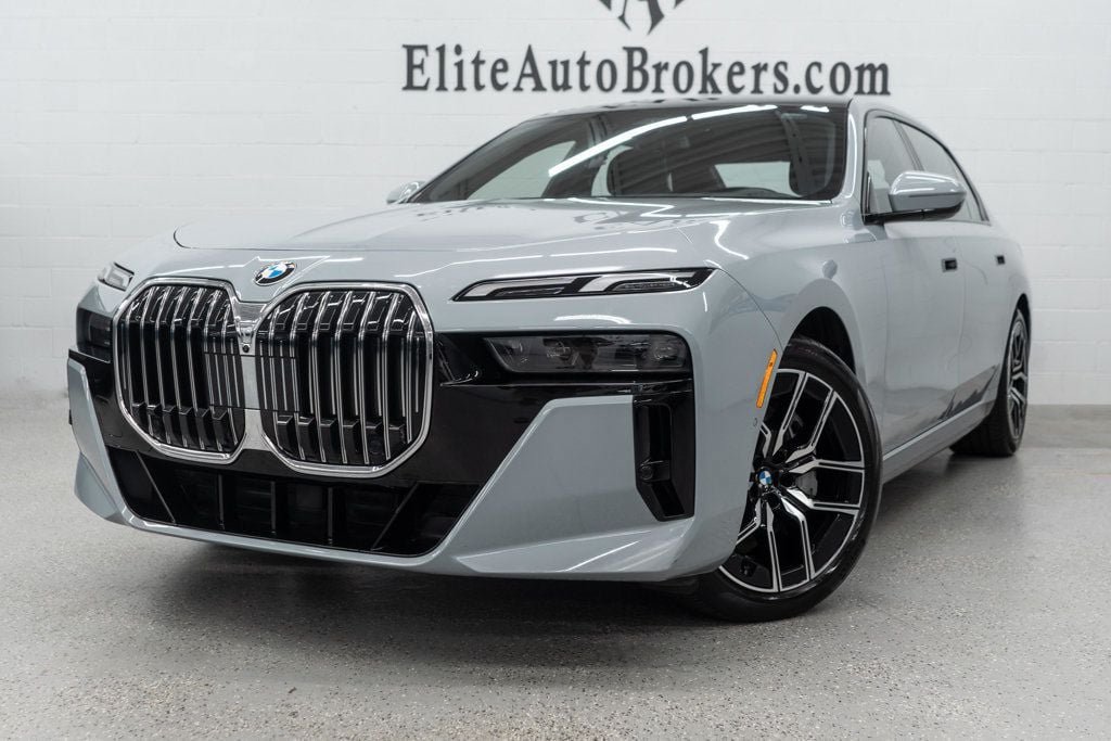 Used 2026 BMW 740i xDrive AWD/4WD image 63