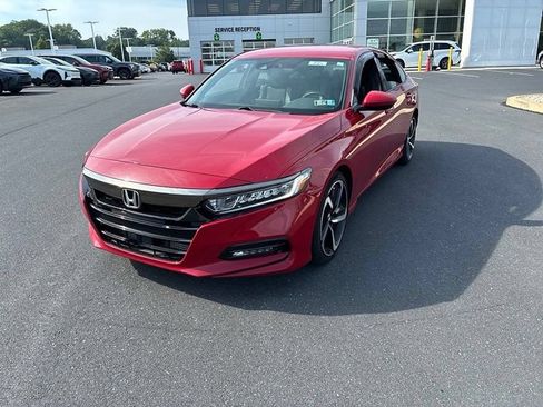 Used 2018 Honda Accord Sport image 19