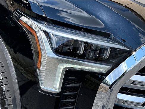 Used 2025 Toyota Tundra 1794 Edition AWD/4WD image 28