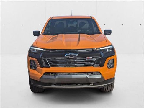 New 2025 Chevrolet Colorado Z71 w/ Midnight Edition image 6