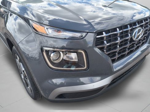 New 2026 Hyundai Venue SEL FWD image 34