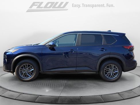 Used 2026 Nissan Rogue SV AWD/4WD image 5