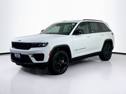 Used 2023 Jeep Grand Cherokee Altitude