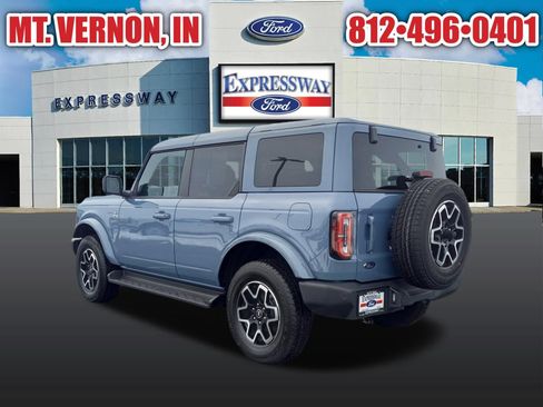 Used 2025 Ford Bronco Outer Banks image 9