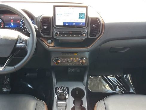 Certified 2022 Ford Bronco Sport Outer Banks AWD/4WD image 31