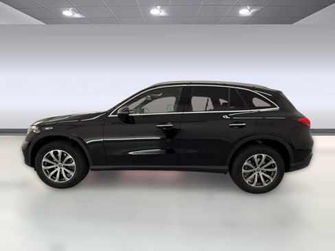 Certified 2026 Mercedes-Benz GLC 300 image 2