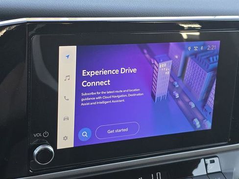 Certified 2025 Toyota Camry SE image 19