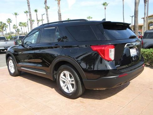 Certified 2023 Ford Explorer XLT RWD image 2