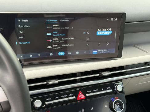Used 2025 Hyundai Tucson SEL FWD image 23