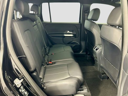 Certified 2025 Mercedes-Benz GLB 250 image 20