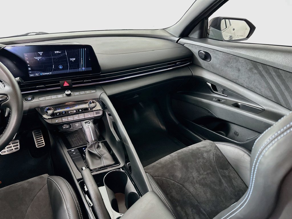 Certified 2023 Hyundai Elantra N FWD image 24