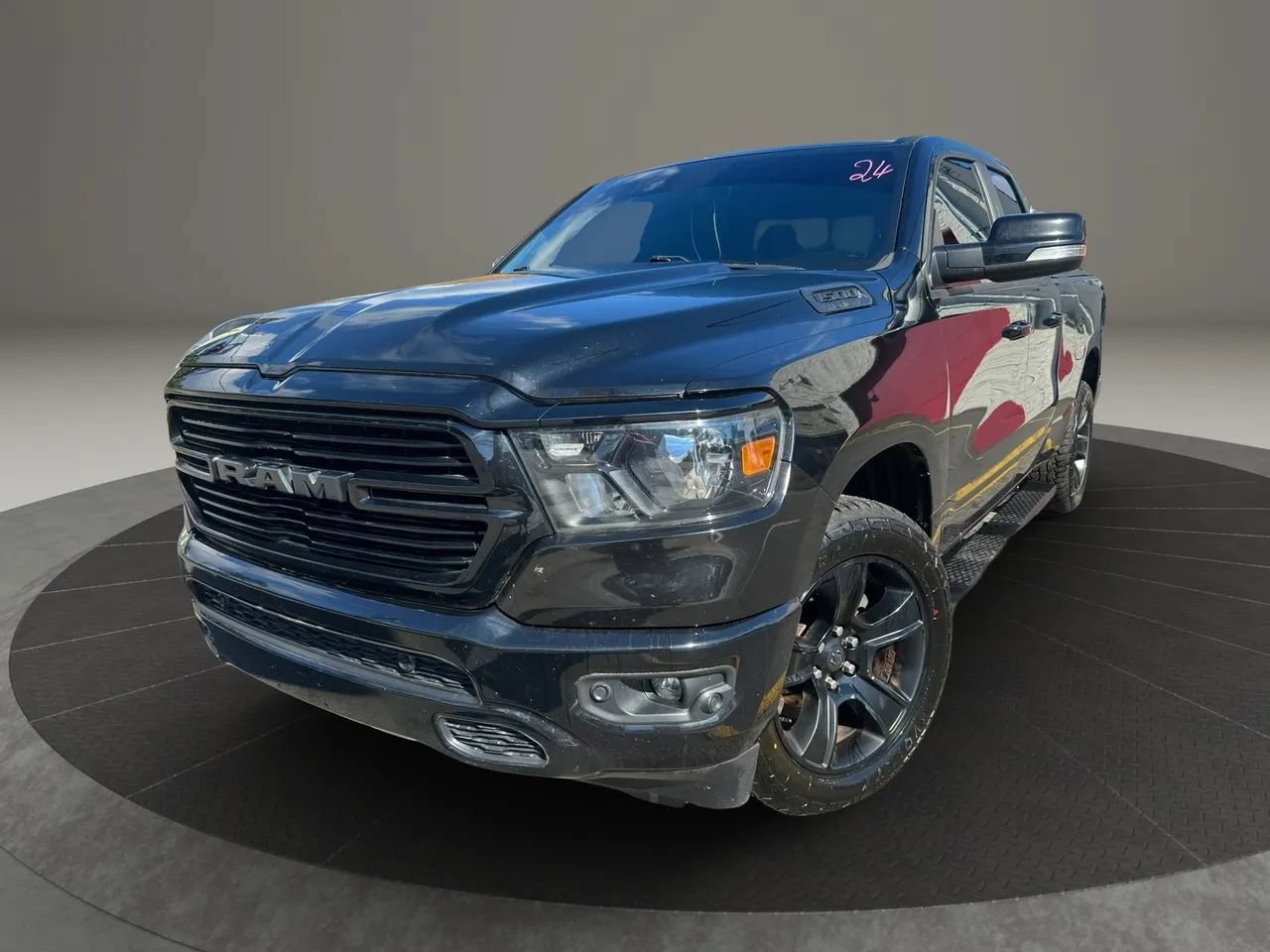 Used 2020 RAM 1500 Big Horn AWD/4WD image 1
