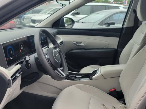 Used 2025 Hyundai Tucson SEL AWD/4WD image 15