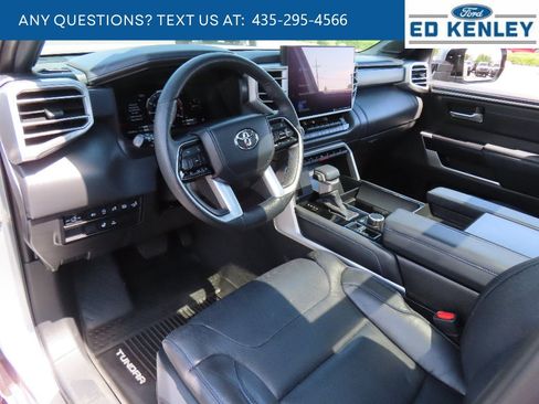 Used 2023 Toyota Tundra Platinum AWD/4WD image 4