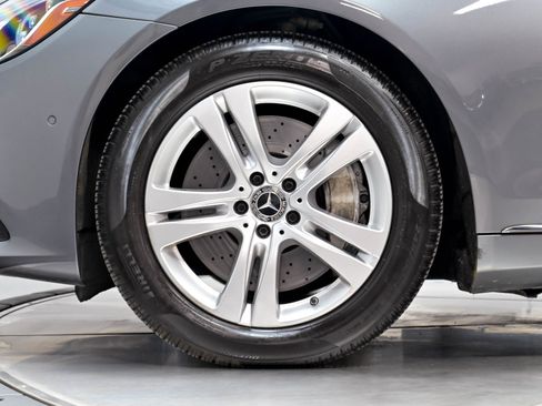 Used 2019 Mercedes-Benz S 560 4MATIC Sedan w/ Premium Package image 47