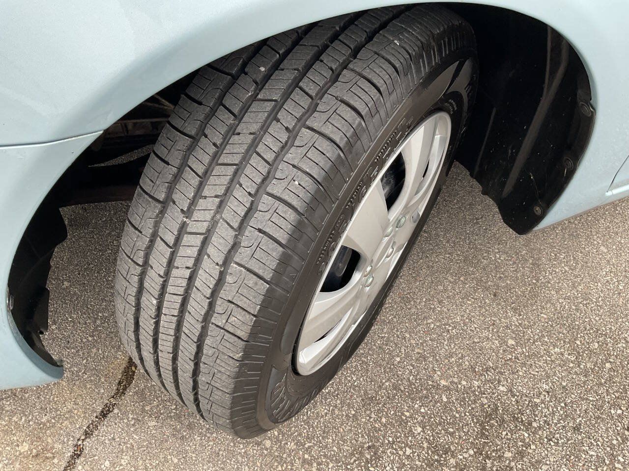 Used 2005 Toyota Camry FWD image 40