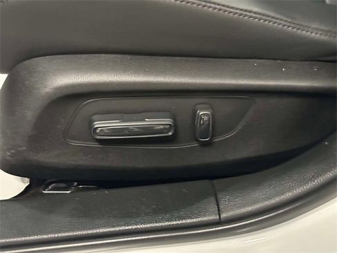 Certified 2023 Acura Integra Base image 15