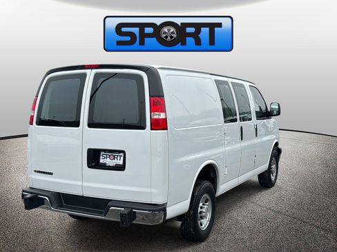 Used 2024 Chevrolet Express 2500 w/ Driver Convenience Package image 22