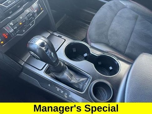 Used 2019 Ford Explorer XLT w/ Equipment Group 202A image 28