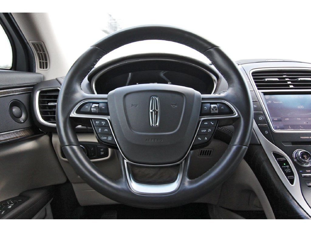 Used 2020 Lincoln Nautilus Reserve w/ Equipment Group 201A FWD image 15