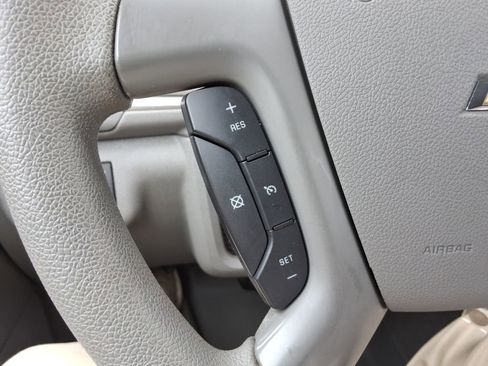 Used 2017 Chevrolet Traverse LS AWD/4WD image 27