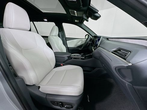 New 2026 Lexus TX 350 AWD image 32