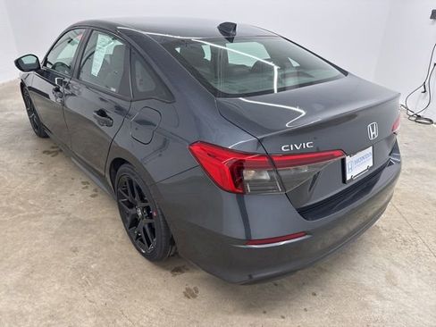 Used 2024 Honda Civic Sport image 7