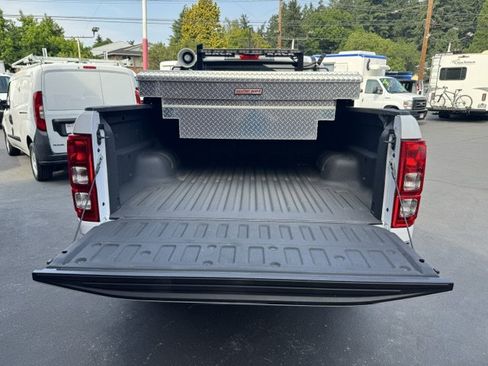 Used 2020 Ford Ranger XL w/ Equipment Group 101A Mid AWD/4WD image 3