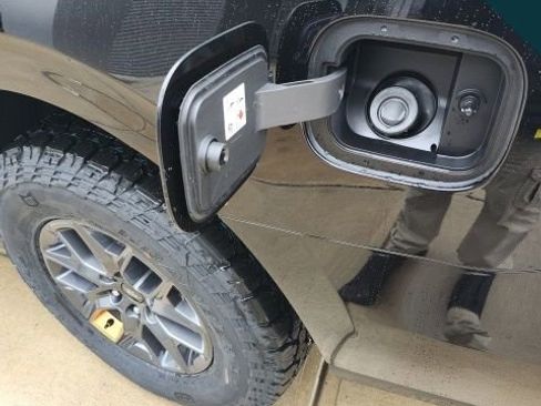 New 2025 Ford Expedition Tremor image 13