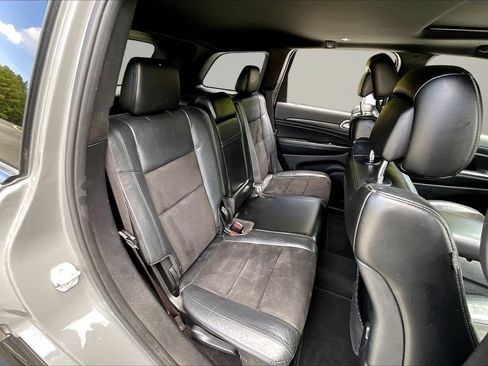 Used 2019 Jeep Grand Cherokee Altitude AWD/4WD image 25