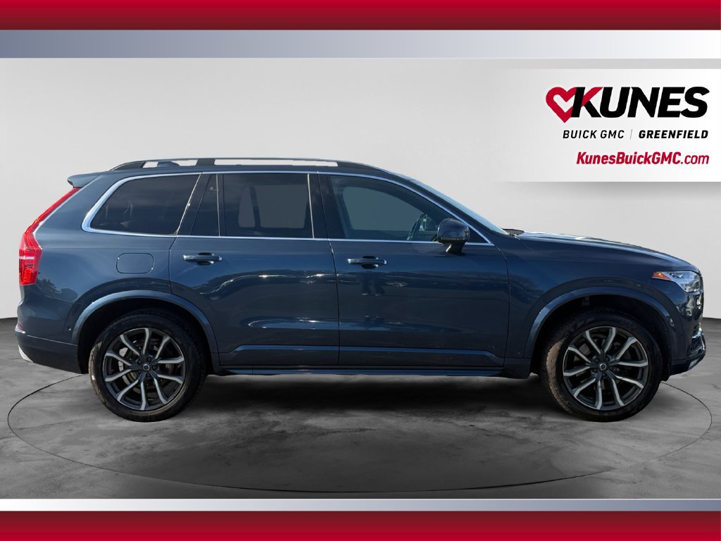 Used 2018 Volvo XC90 T6 Momentum w/ Convenience Package AWD/4WD image 12