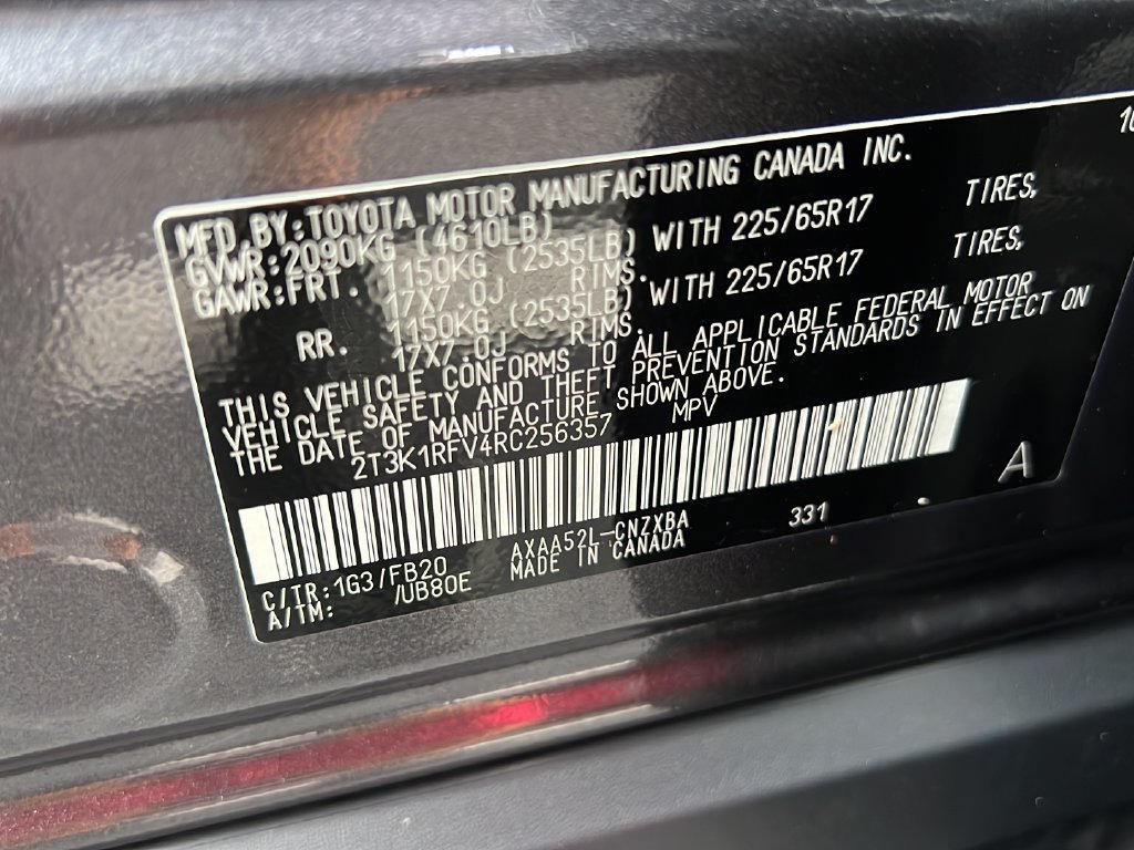 Used 2024 Toyota RAV4 LE FWD image 27
