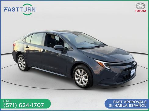Used 2016 Toyota Camry LE w/ Protection Package (Q2) FWD image 5