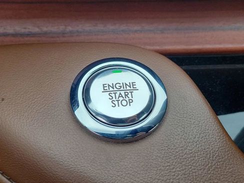 Used 2023 Lincoln Aviator Reserve w/ Equipment Group 201A image 27