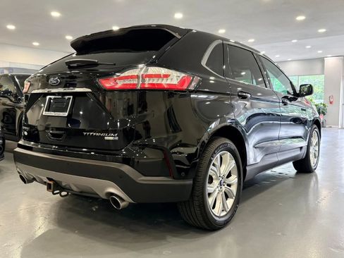 Used 2020 Ford Edge Titanium w/ Equipment Group 301A AWD/4WD image 7