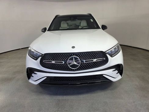 New 2027 Mercedes-Benz GLC 300 4MATIC image 2