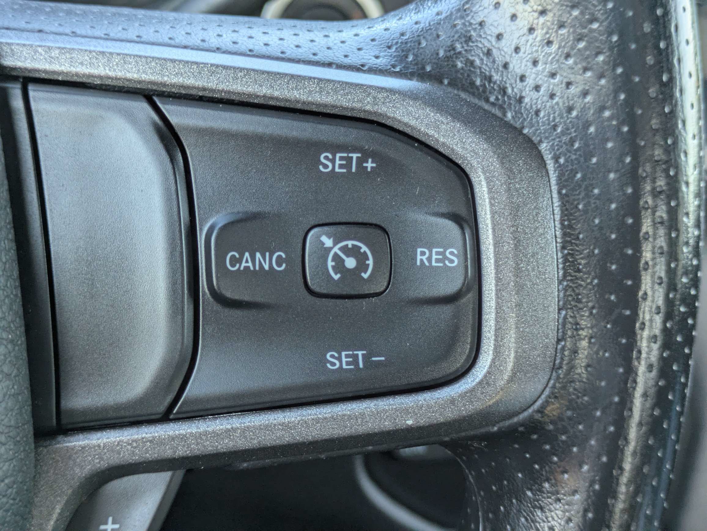 Used 2024 RAM 2500 Tradesman w/ Chrome Appearance Group AWD/4WD image 23