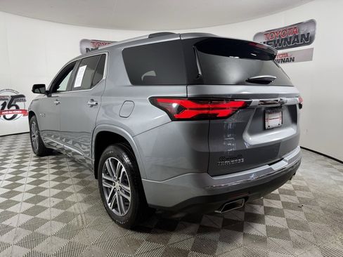 Used 2023 Chevrolet Traverse High Country image 13