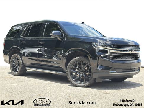 Used 2024 Chevrolet Tahoe LT w/ LT Signature Package RWD image 1
