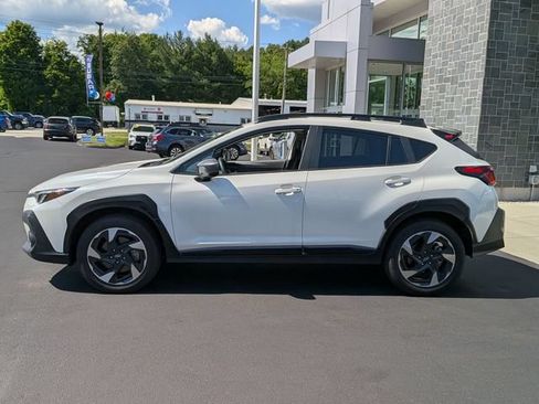 Used 2025 Subaru Crosstrek 2.5i Limited AWD/4WD image 6