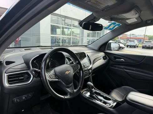 Used 2022 Chevrolet Equinox Premier AWD/4WD image 7